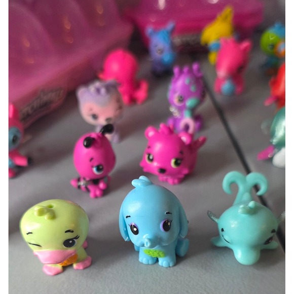 Hatchimals Pixies Crystal Flyer Doll and CollEGGtibles Lot Playsets Bundle - Picture 10 of 16